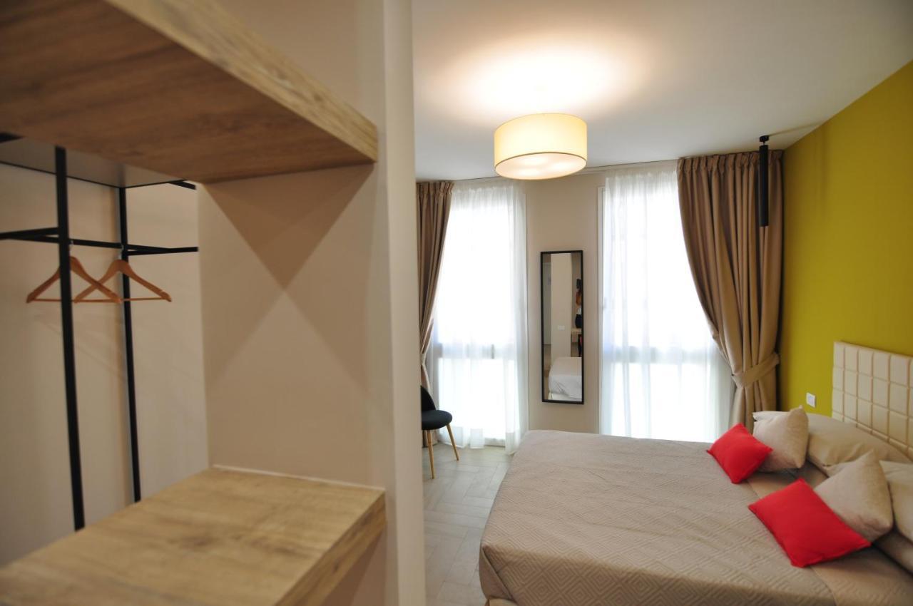 Delco Naples Panzió Kültér fotó